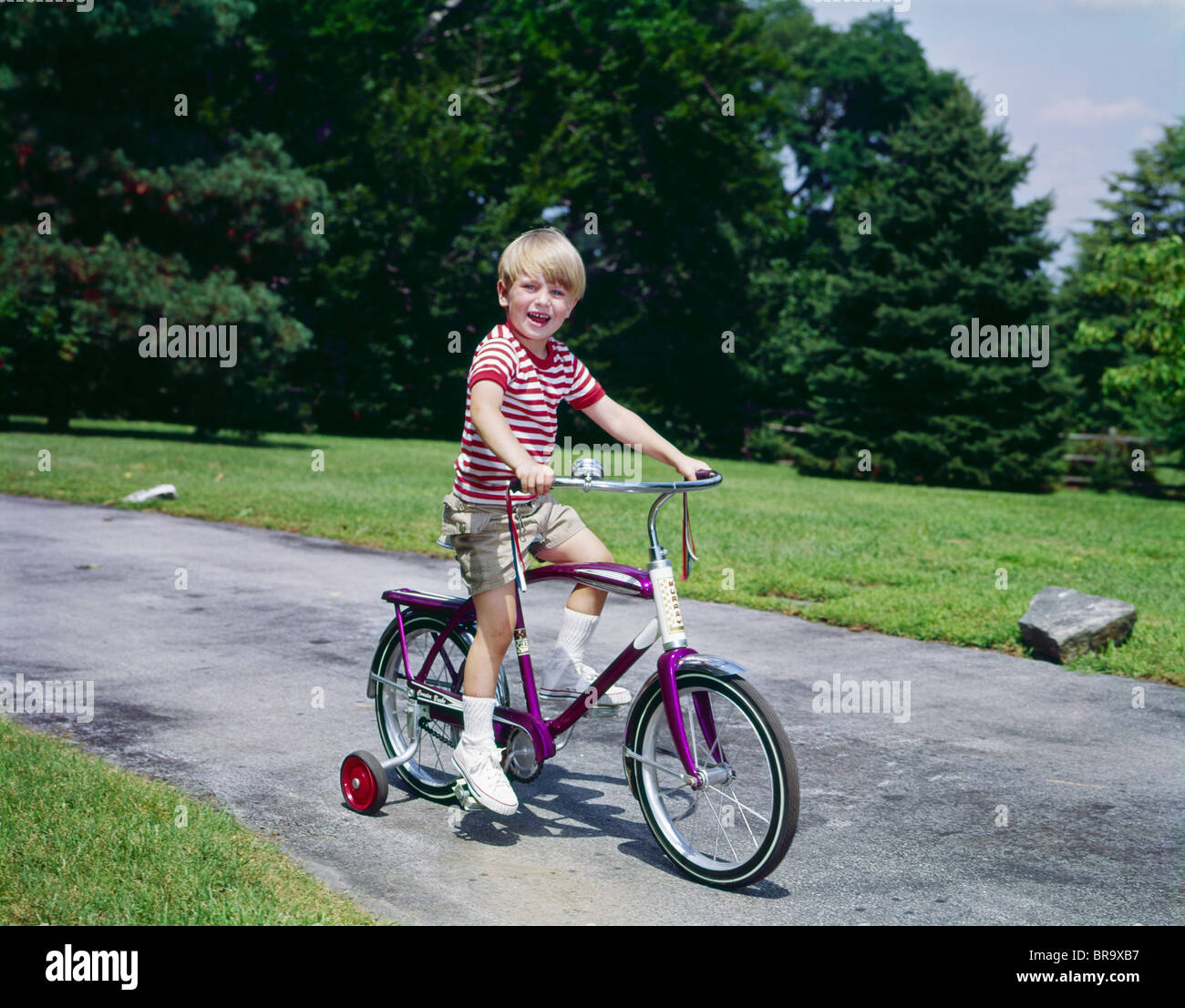Kids bike 1970s hires stock photography and images Alamy