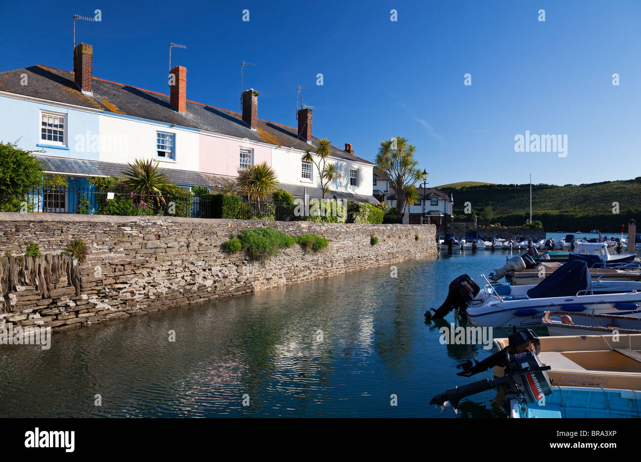 Island Quay and holiday homes, South Hams, Devon, England Stock Photo Alamy