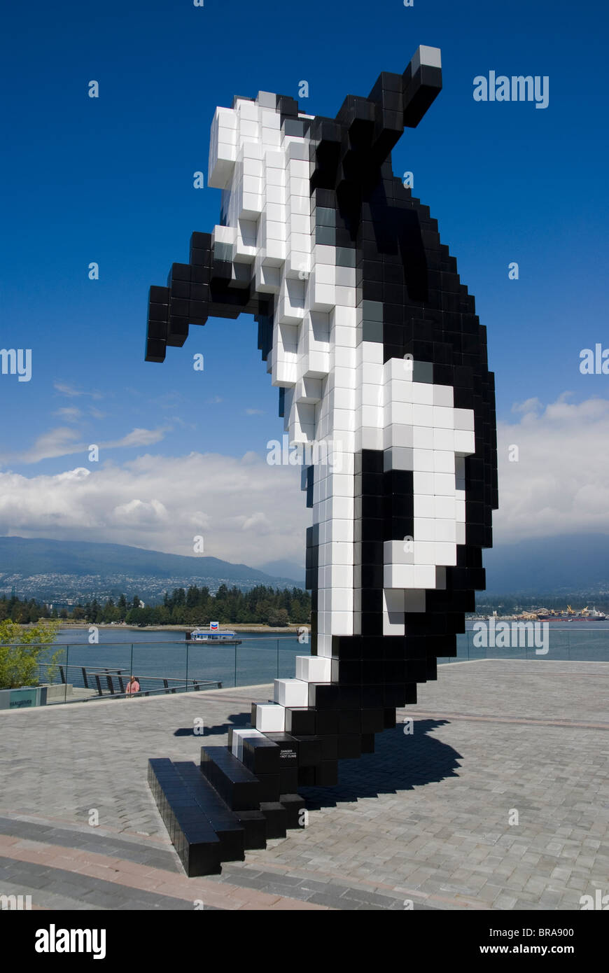 'Pixel Orca', sculpture by Douglas Coupland outside the Vancouver Convention Centre Stock Photo