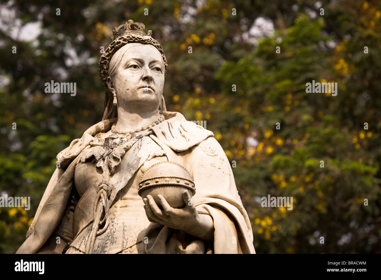 Statue of QueenEmpress Victoria in Cubban Park in central Bangalore