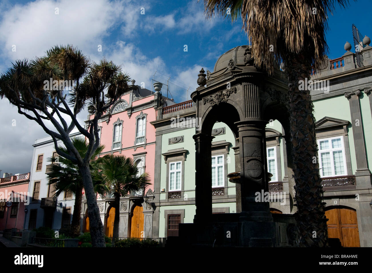 Colonial buildings in Las Palmas, Gran Canaria, Canary Islands, Spain, Europe Stock Photo