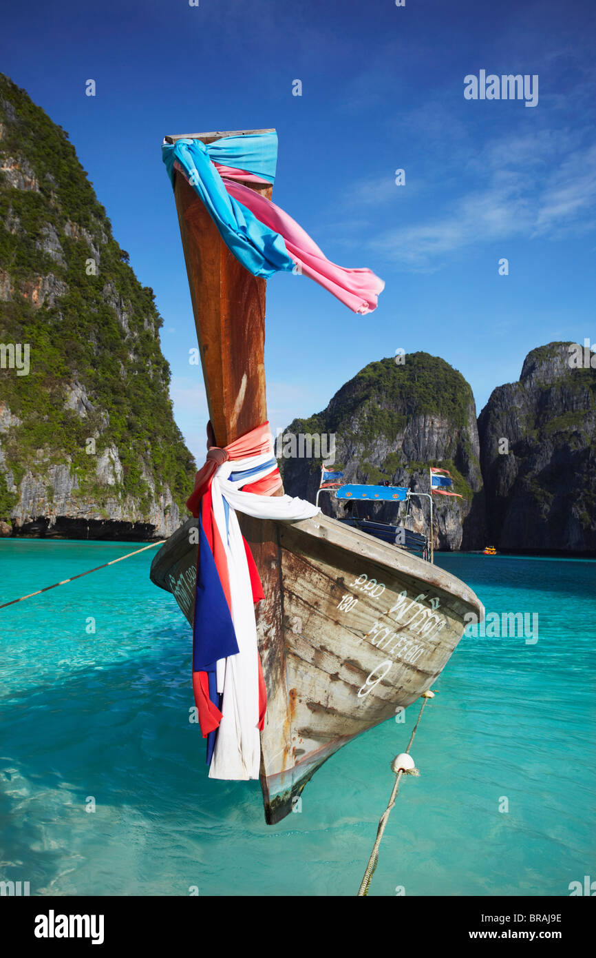 Long tail boat, Ao Maya, Ko Phi Ph Leh, Krabi Province, Thailand, Southeast Asia, Asia Stock Photo