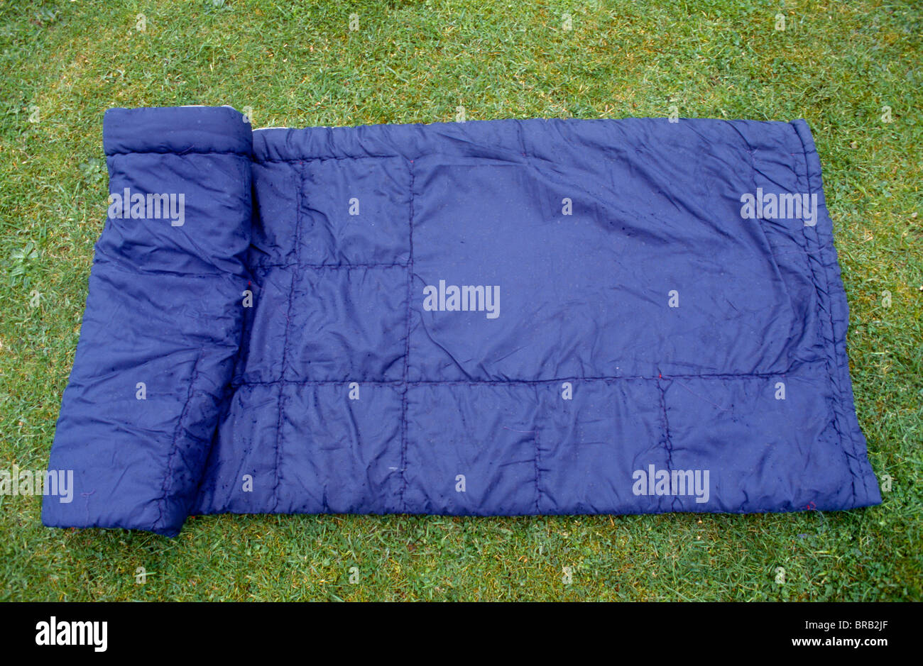 Sleeping bag hires stock photography and images Alamy
