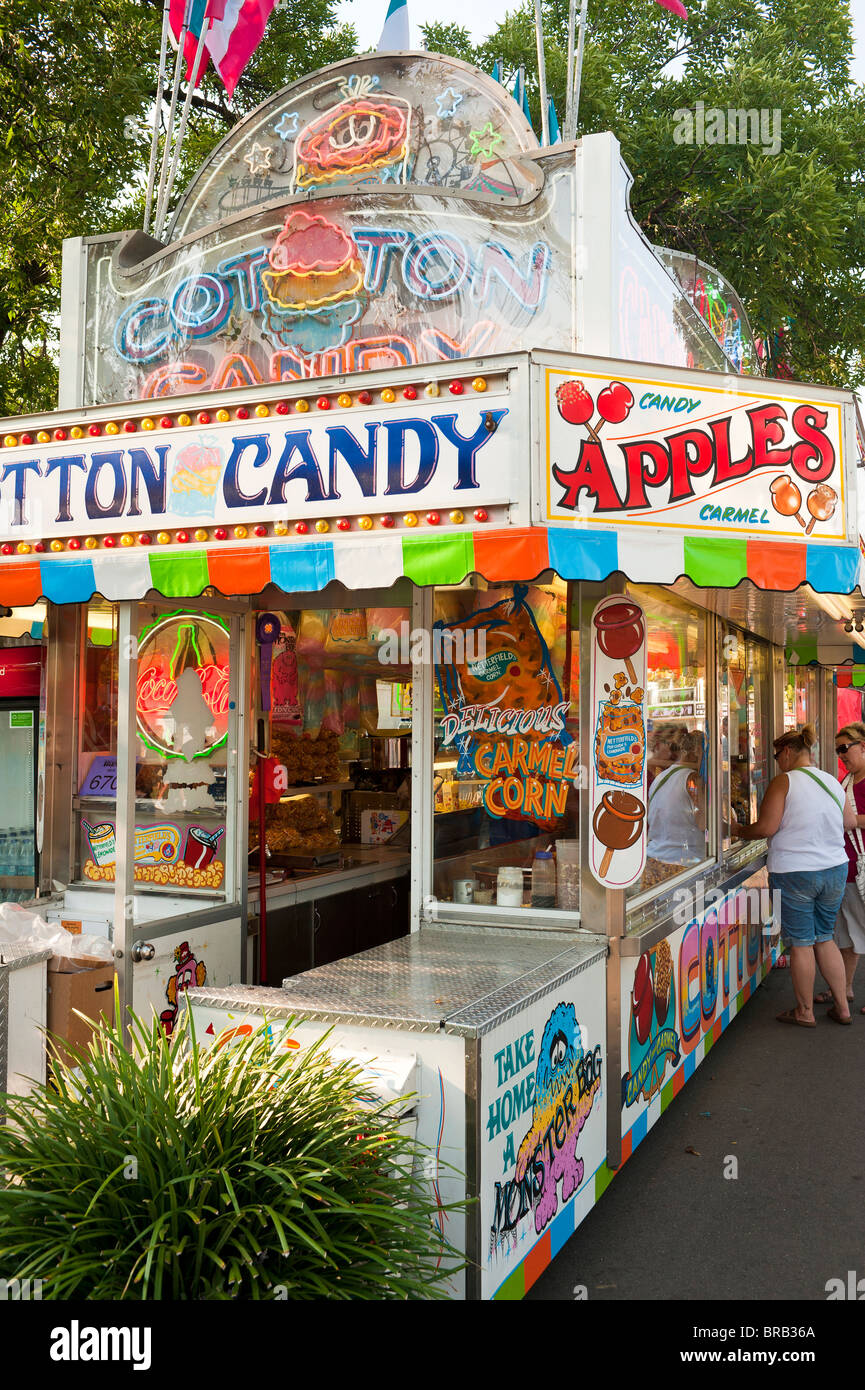 COTTON CANDY STAND MINNESOTA STATE FAIR Stock Photo Alamy