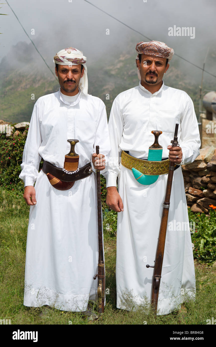 Traditional yemeni dress hi-res stock photography and images - Alamy