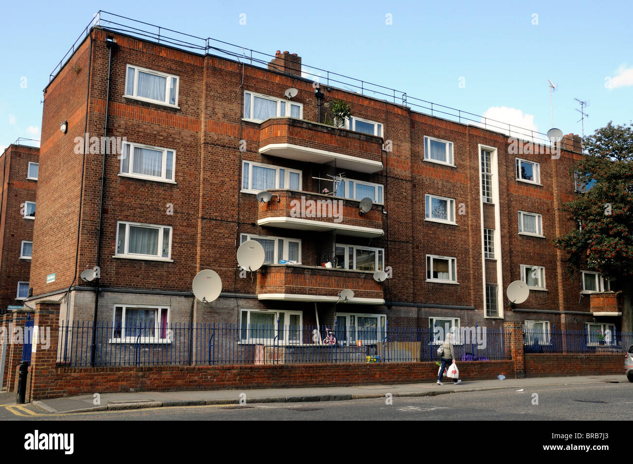 Council Flats Hackney London England Uk Stock Photo Alamy