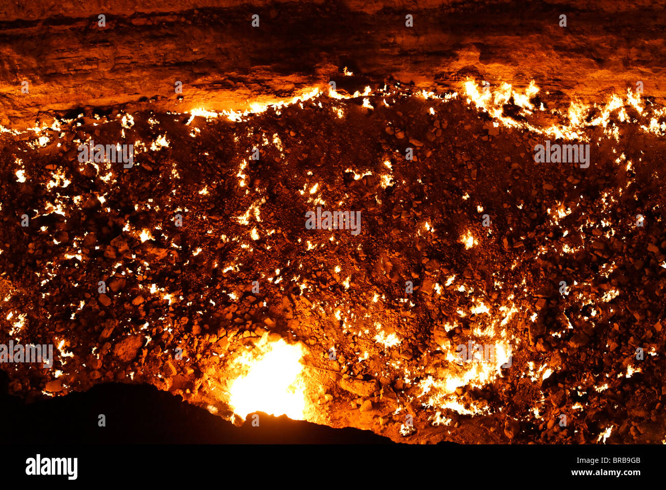 Turkmenistan - Karakum Desert - Darvaza natural gas crater Stock Photo