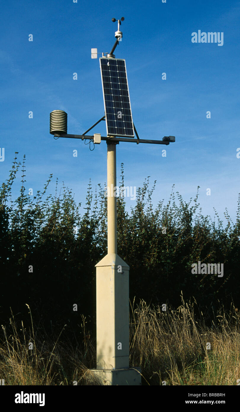 Environment, Solar Power, Solar Powered Weather Monitor At Roadside. Stock Photo