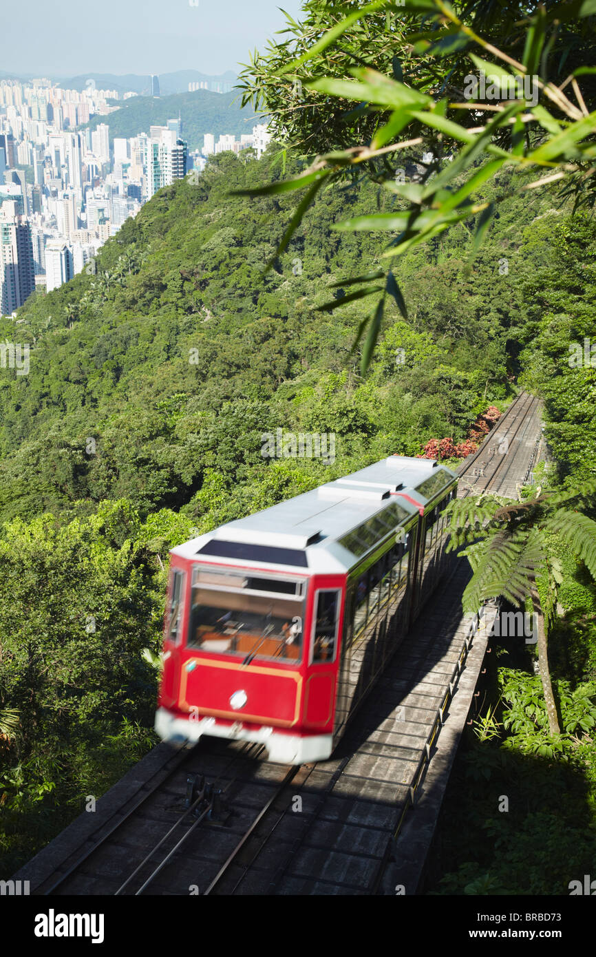 The Peak tram descending Victoria Peak, Hong Kong, China Stock Photo