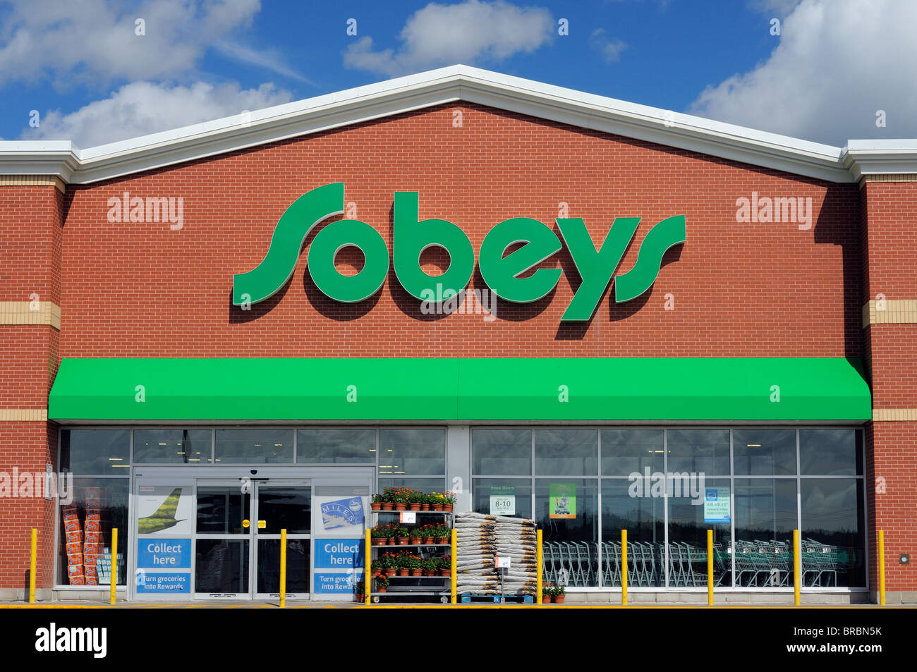 Sobeys Retail Grocery Supermarket Building Newfoundland Stock Photo Alamy
