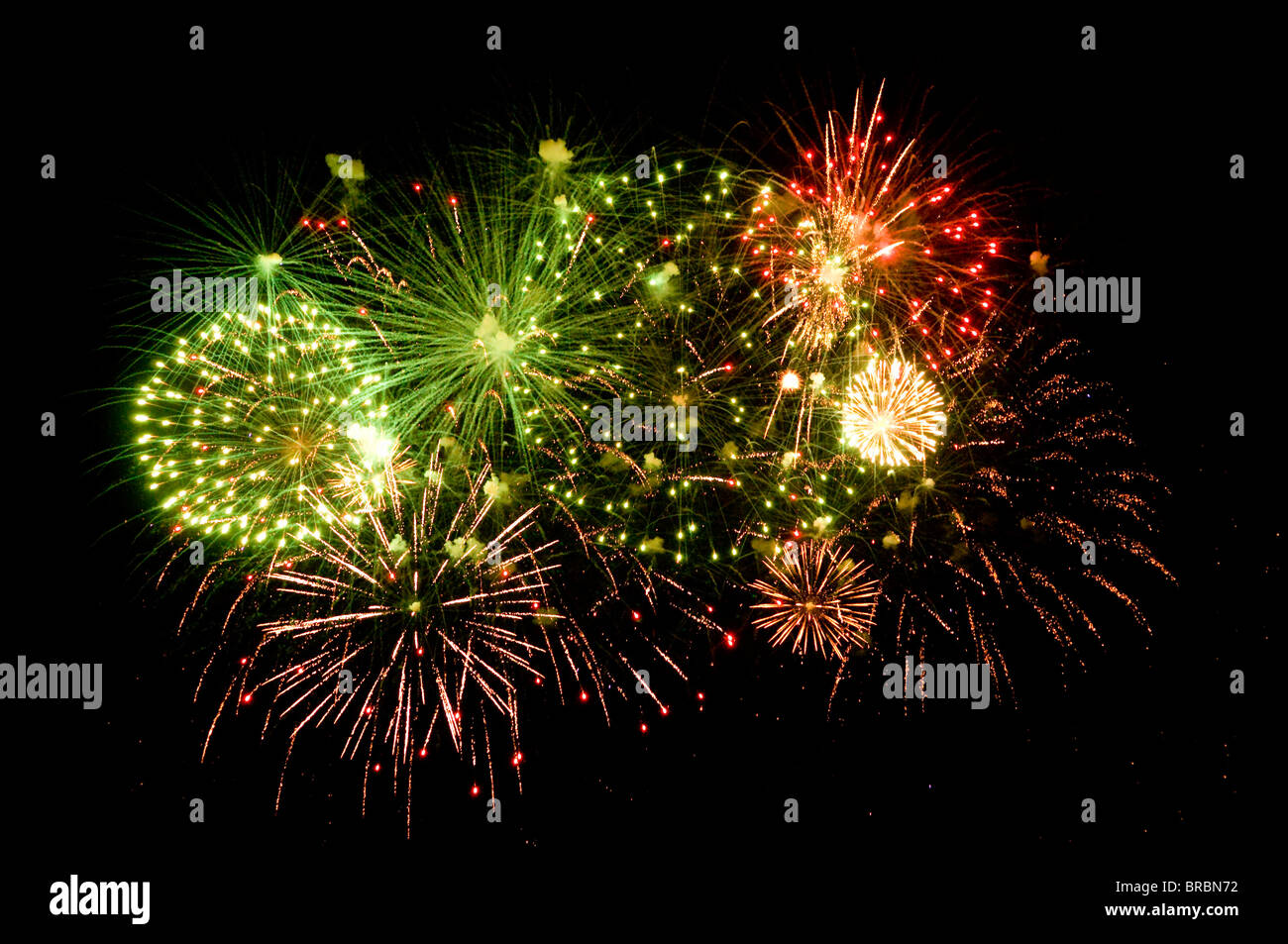 Mortiers De Feux D'artifice Image stock - Image du fireworks, canon:  25706531