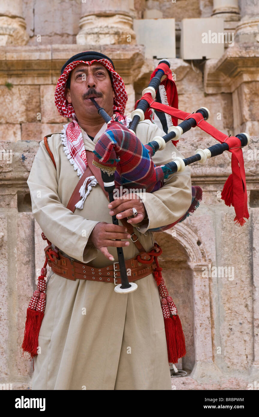 Bagpipes hires stock photography and images Alamy