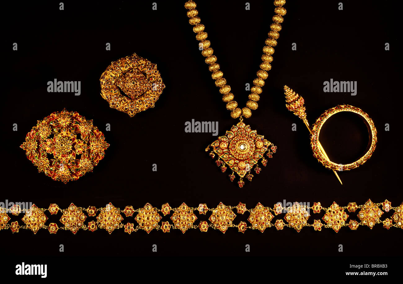 Gold and gem jewellery from Ayutthaya period, 17th and 18th centuries, Thailand Stock Photo