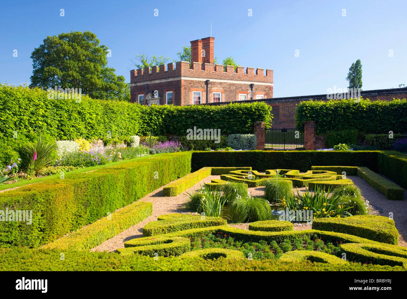 The Pond Gardens and Banqueting House, Hampton Court Palace, Borough of