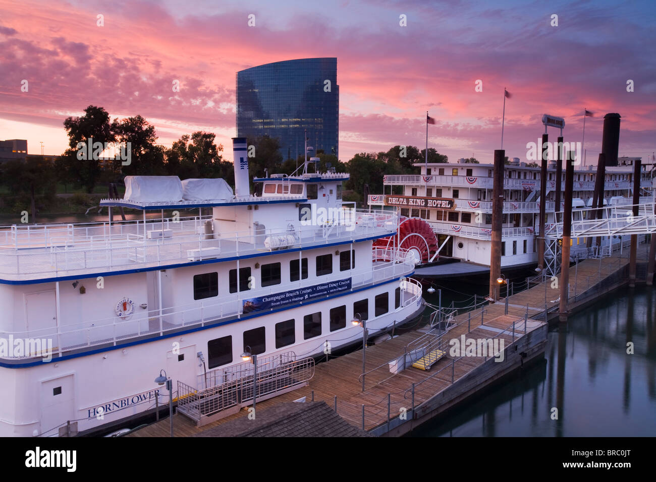 Empress Hornblower and Delta King paddle steamers in Old Town
