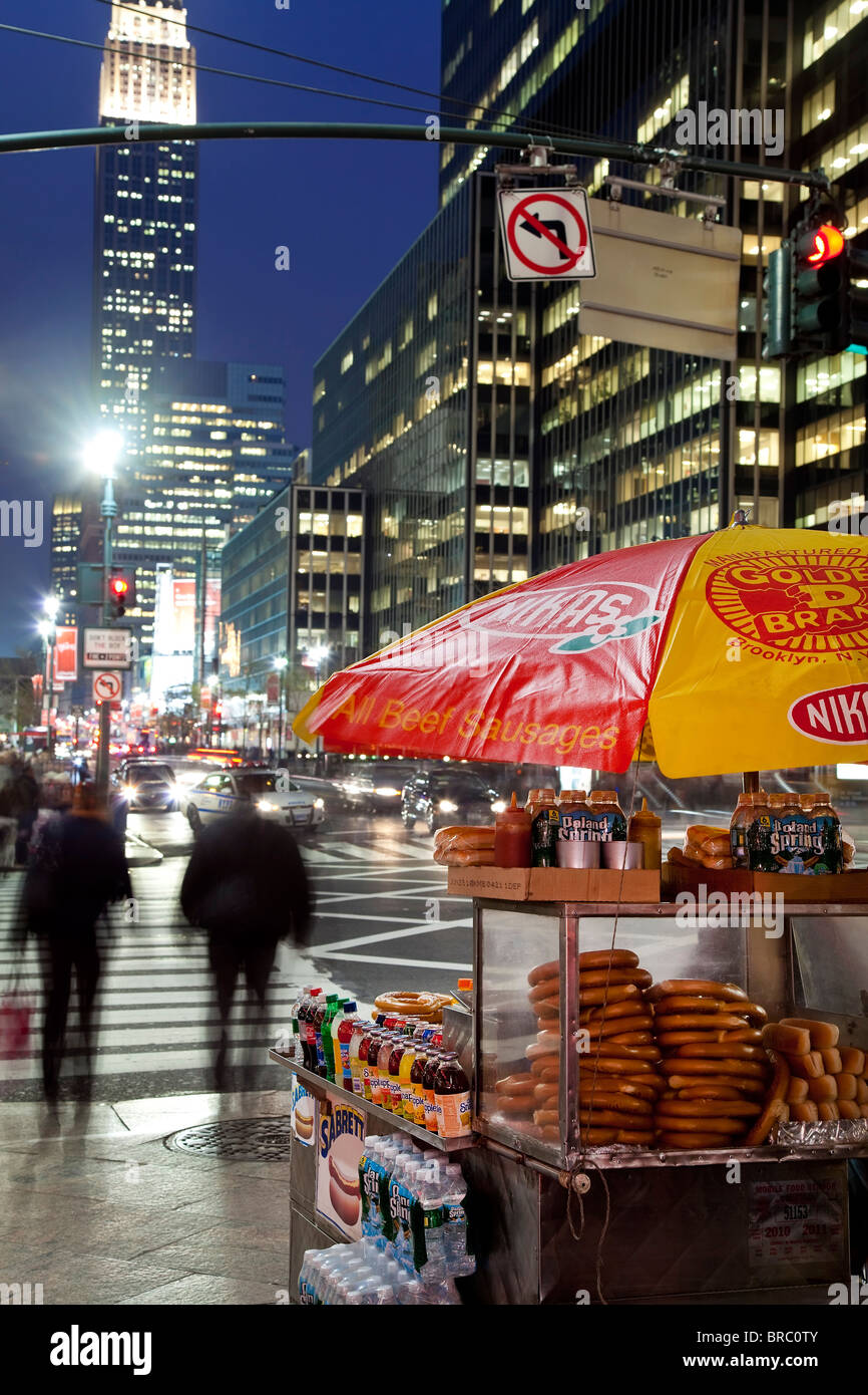 Midtown manhattan new york city hi-res stock photography and images - Alamy