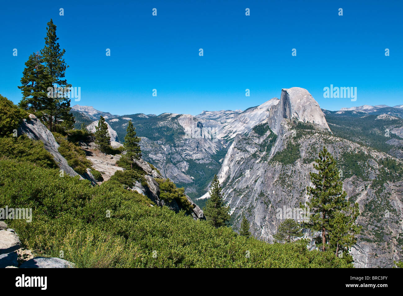 Half Dome Mountain seen from Glacier Point, Yosemite National Park, California, USA Stock Photo