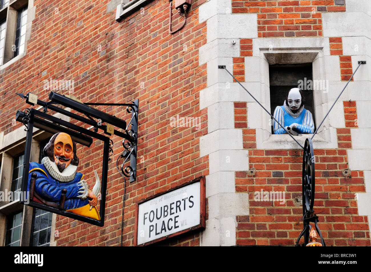 The Head of Shakespeare Pub, Fouberts Place, London, England, Uk Stock Photo