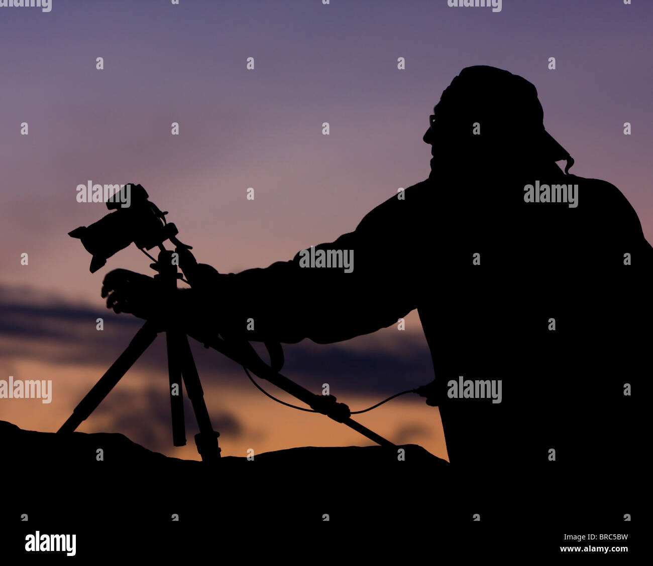 Man silhouetted against the sky hi-res stock photography and images - Alamy