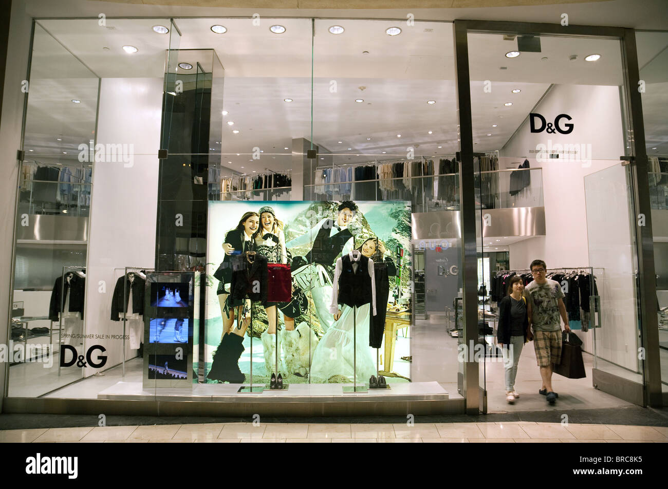 dolce and gabbana outlet near me