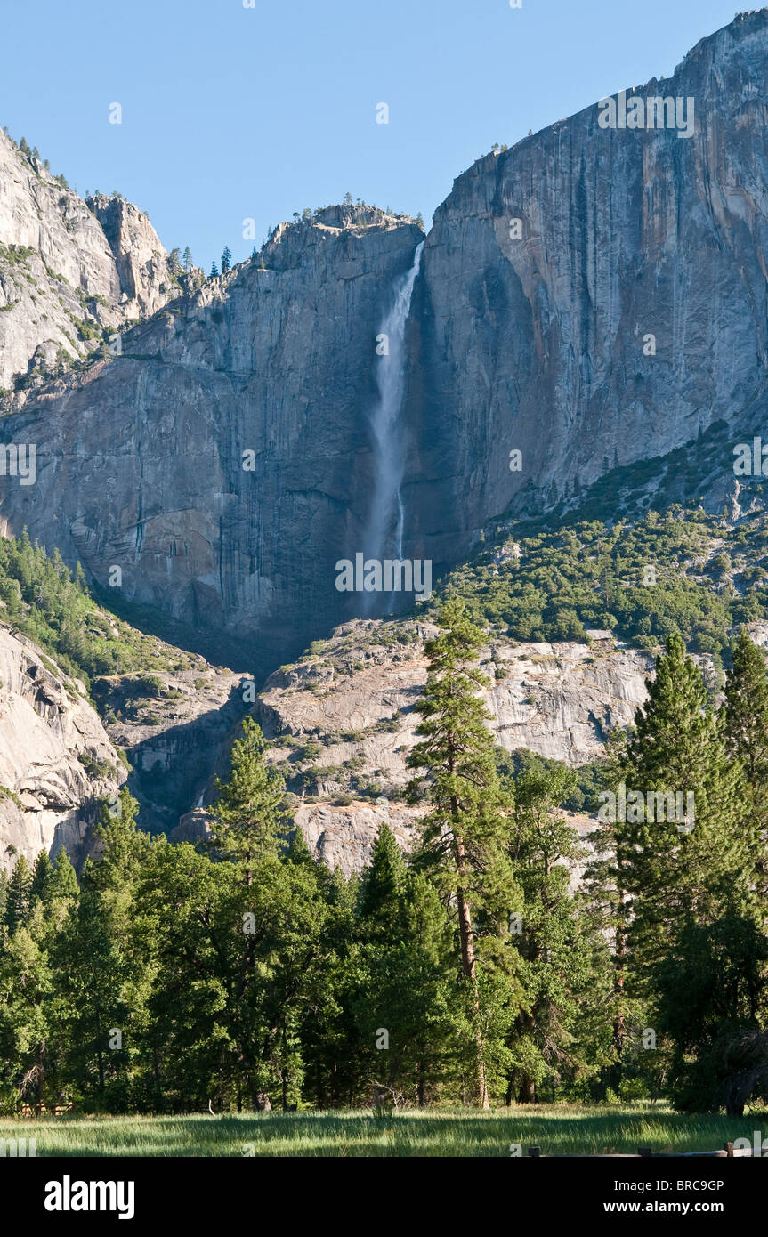 Bridalveil Falls, a waterfall in Yosemite National Park, California, USA Stock Photo