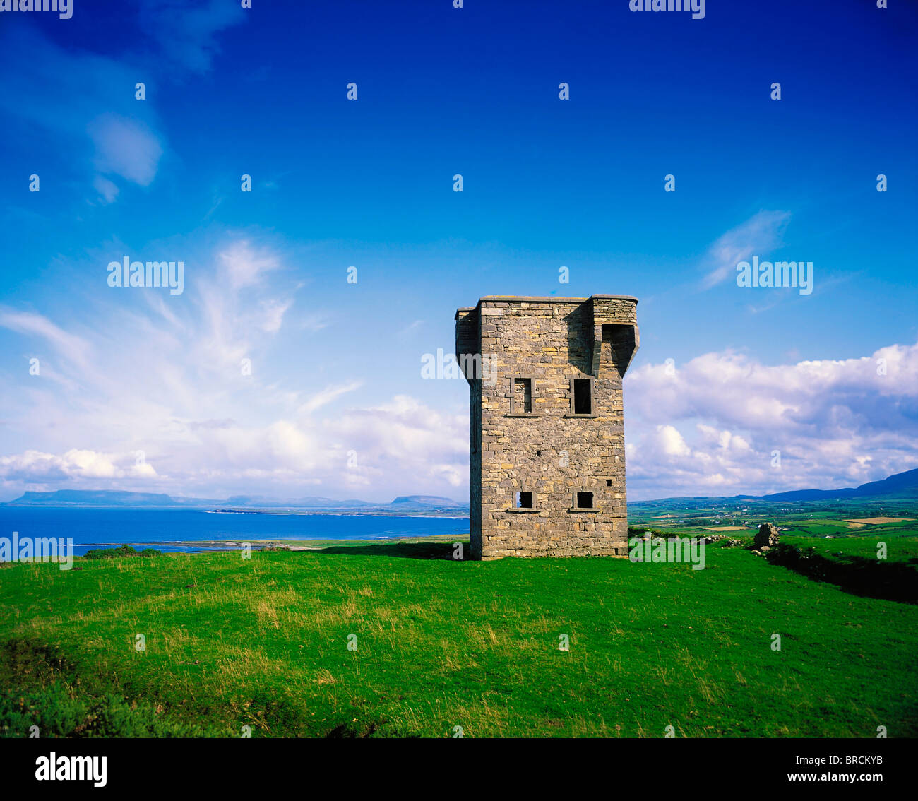 Castle co sligo ireland hires stock photography and images Alamy