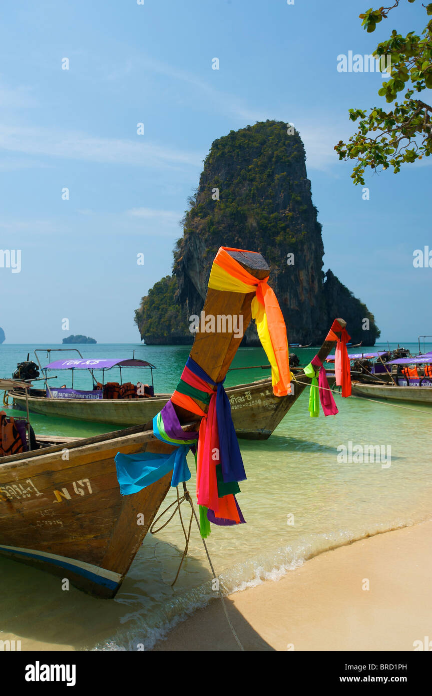 Long-tail boat at Laem Phra Nang Beach, Krabi, Thailand Stock Photo