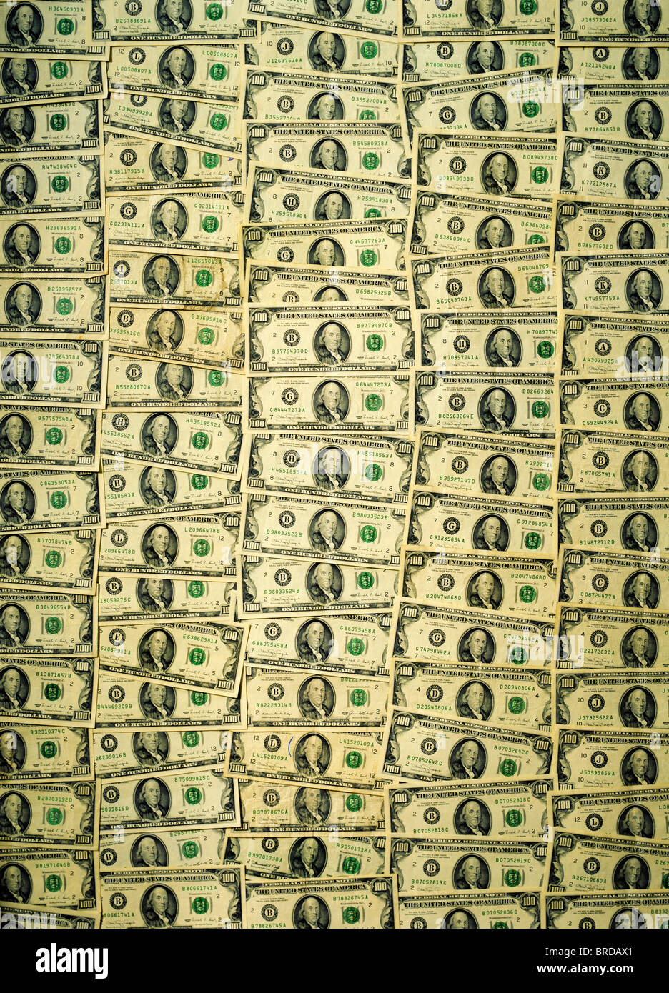 100 dollars notes rows hi-res stock photography and images - Alamy