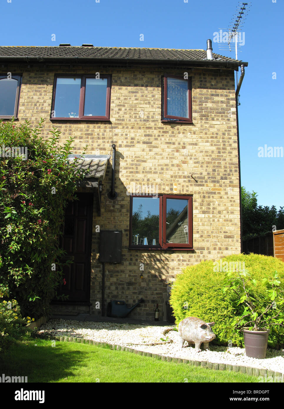 1980s semi detached house uk hires stock photography and images Alamy