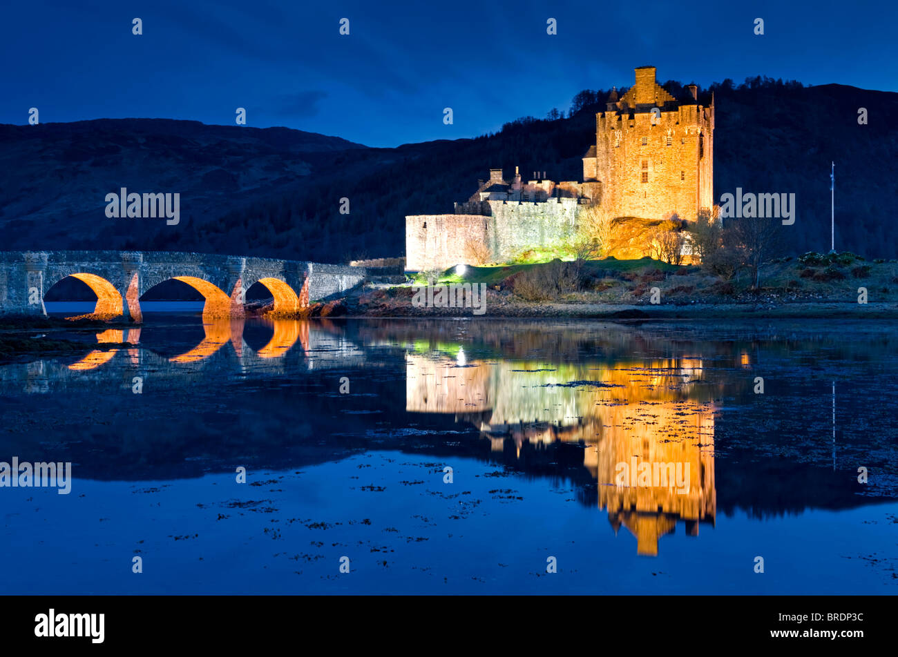 Eilean Donan Castle at Night, Loch Duich, Scottish Highlands, Scotland, UK Stock Photo