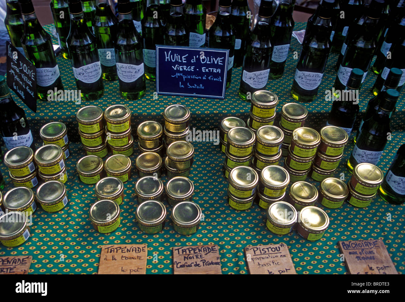olive oil, tapenade, vendor, selling oil oils, tapenades, Wednesday