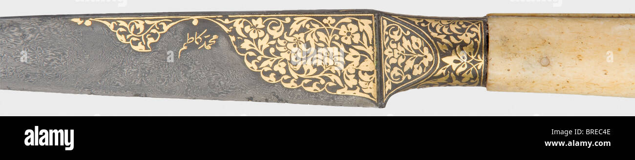 A Persian kard with a nielloed silver scabbard, end of the 18th century ...
