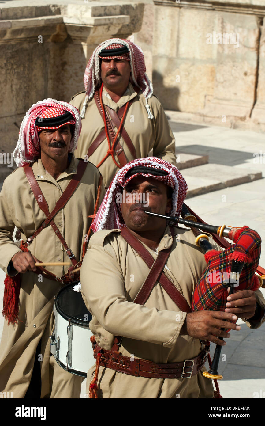 Middle east bagpipes hires stock photography and images Alamy