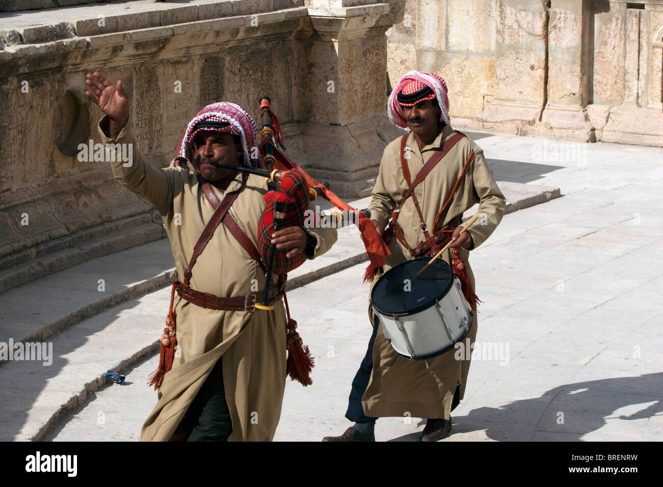 Jordan bagpipe player hires stock photography and images Alamy