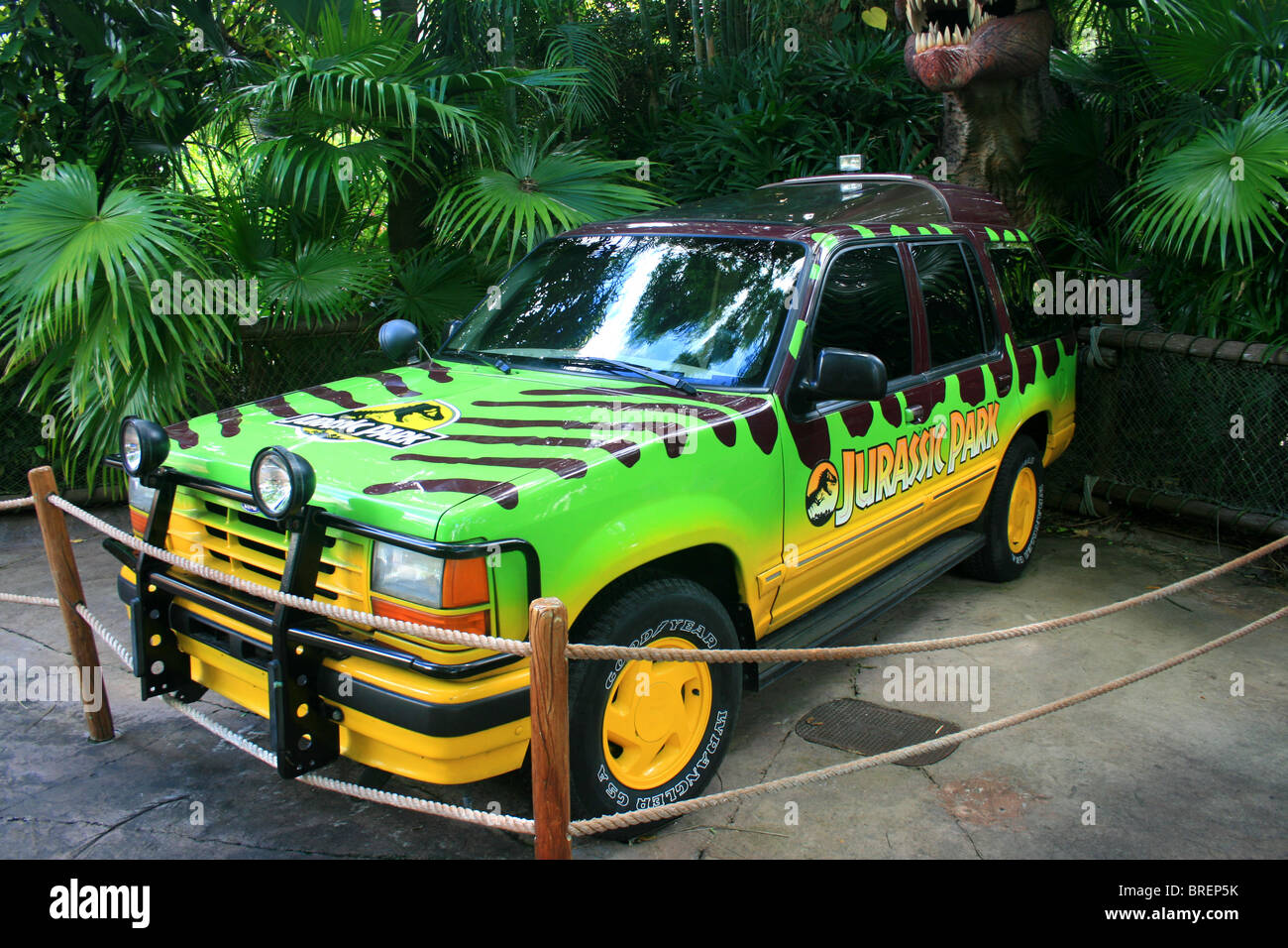 Total 31+ imagen green jurassic park jeep wrangler