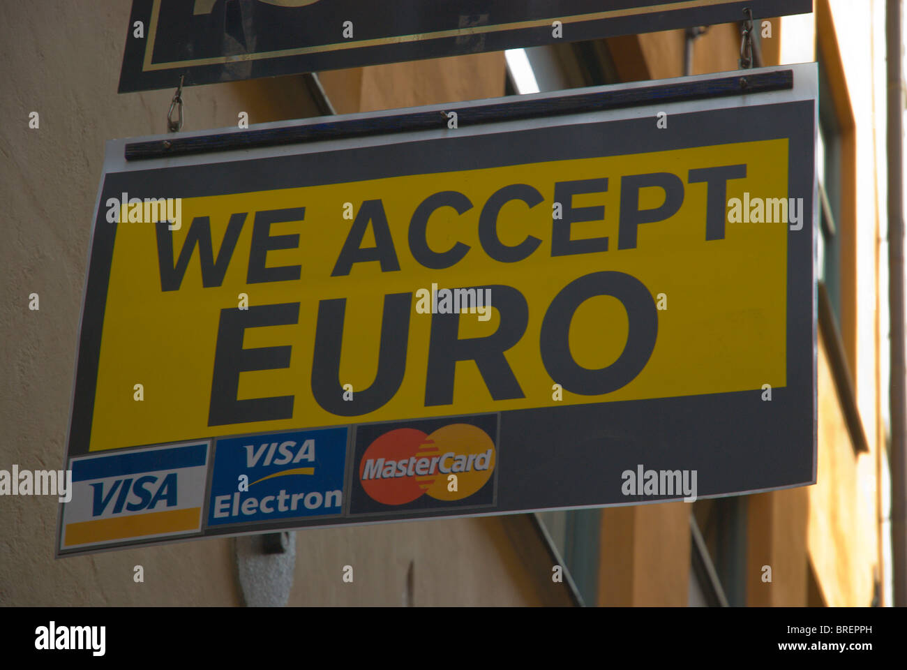 All cards accepted hi-res stock photography and images - Alamy