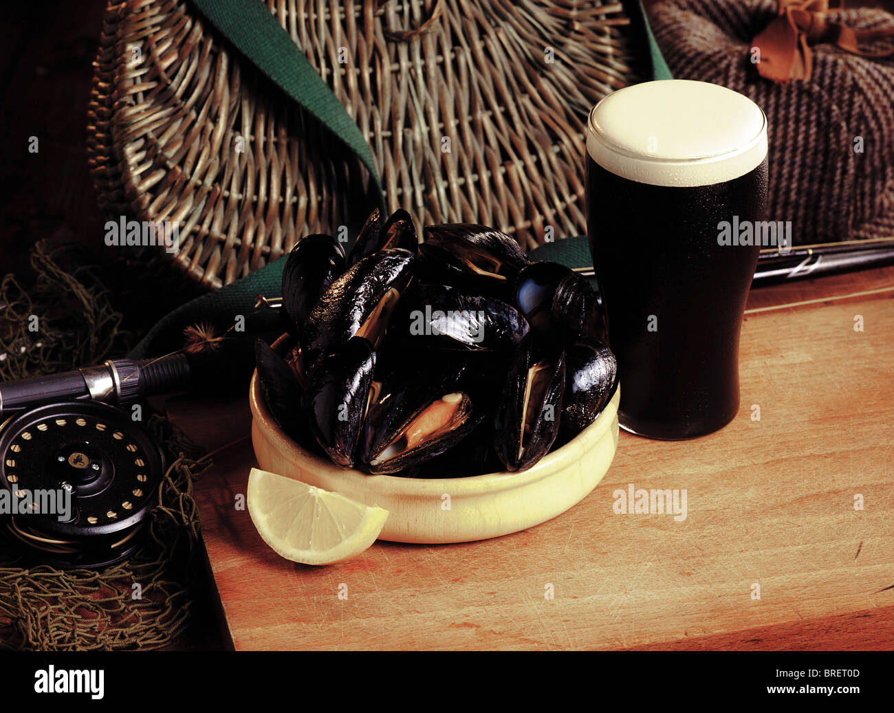 Mussels And Guinness Stock Photo Alamy