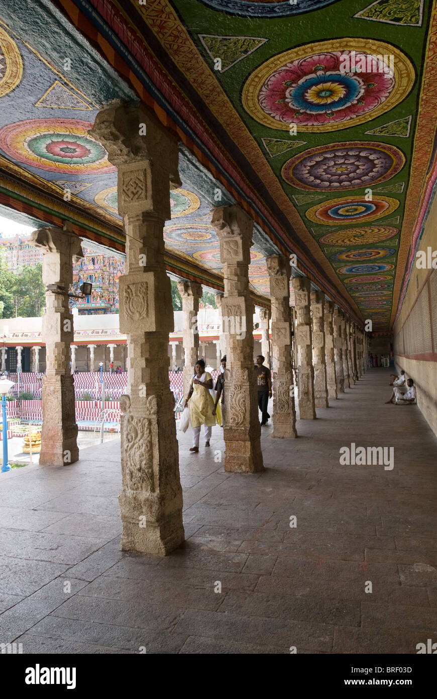 Pillared corridor around golden lotus tank in Sri Meenakshi temple, (Hindu;Saivite), Madurai, Tamil Nadu. Stock Photo