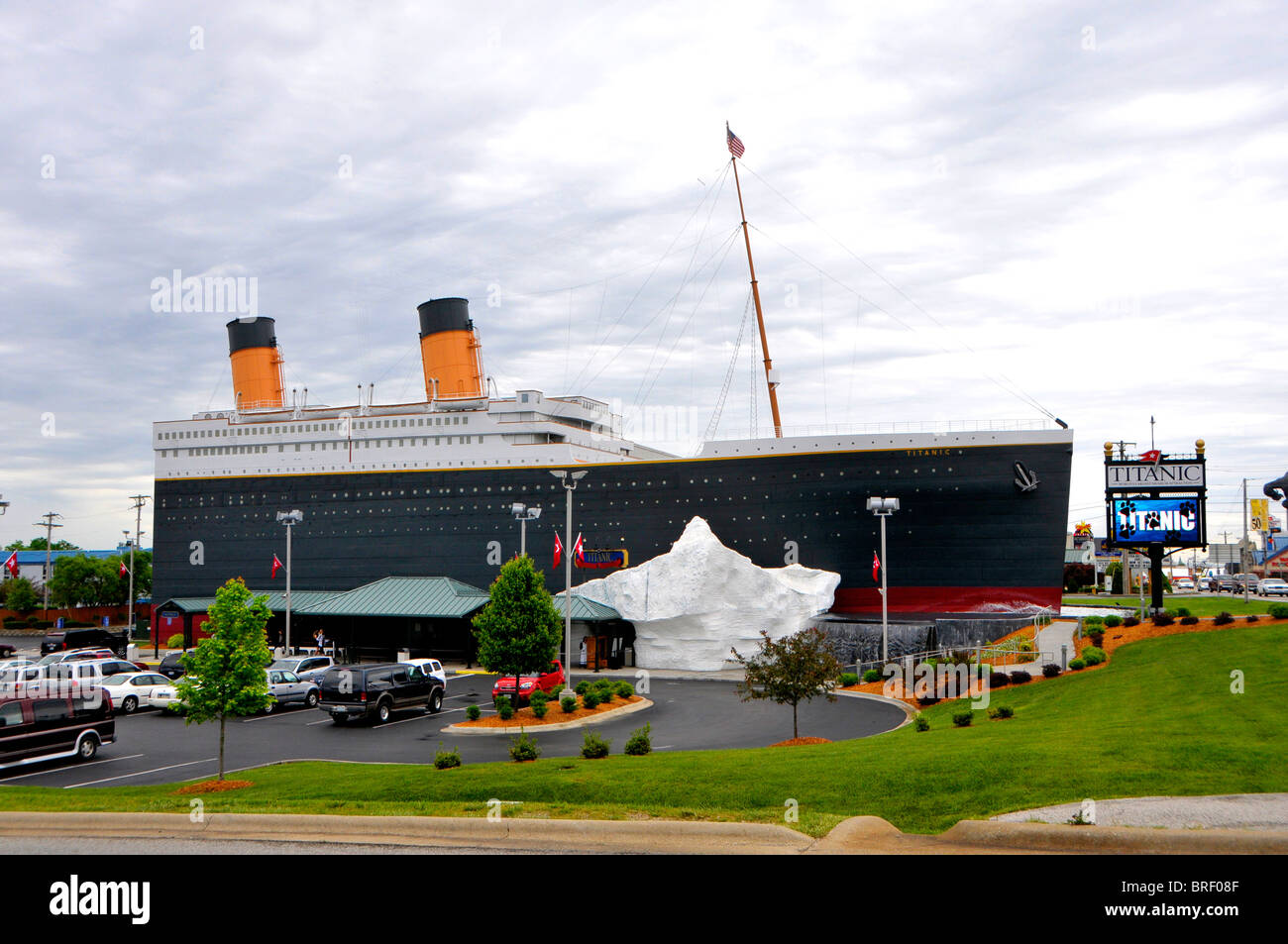 Titanic Ship Branson Missouri Titanic ship landmark Stock Photo Alamy