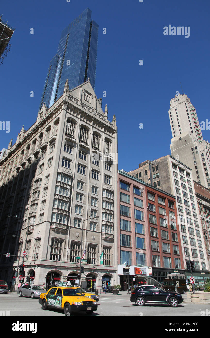 Elegant buildings hi-res stock photography and images - Alamy
