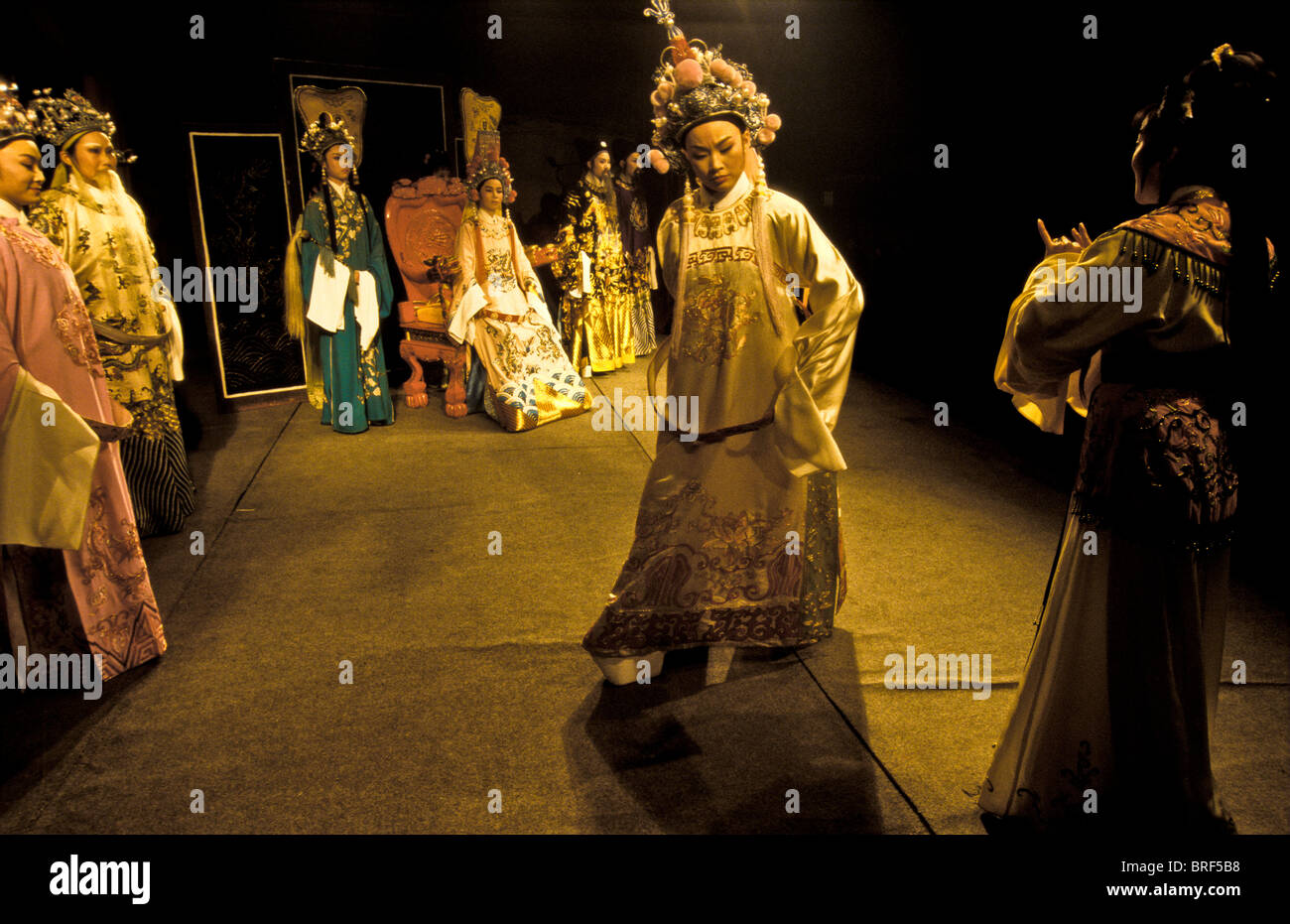 Zhang Lin, 23 leading Yue opera performer from the Xiao Bai Hua