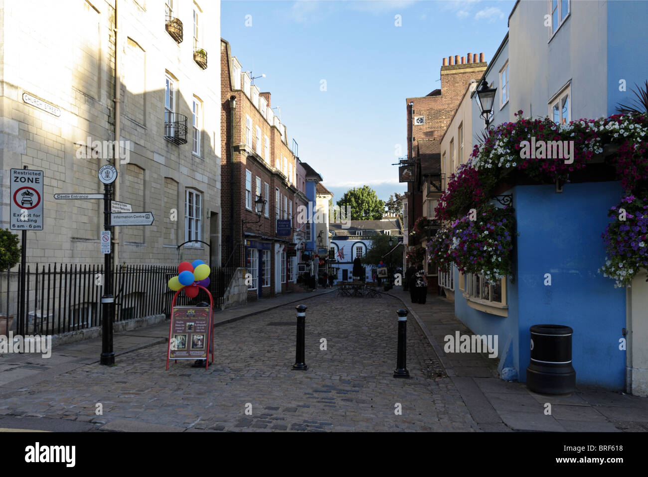 Delightful Church Street off of Castle Hill in Windsor,totally pedestrianized it offers the tourist safe and secure sightseeing. Stock Photo