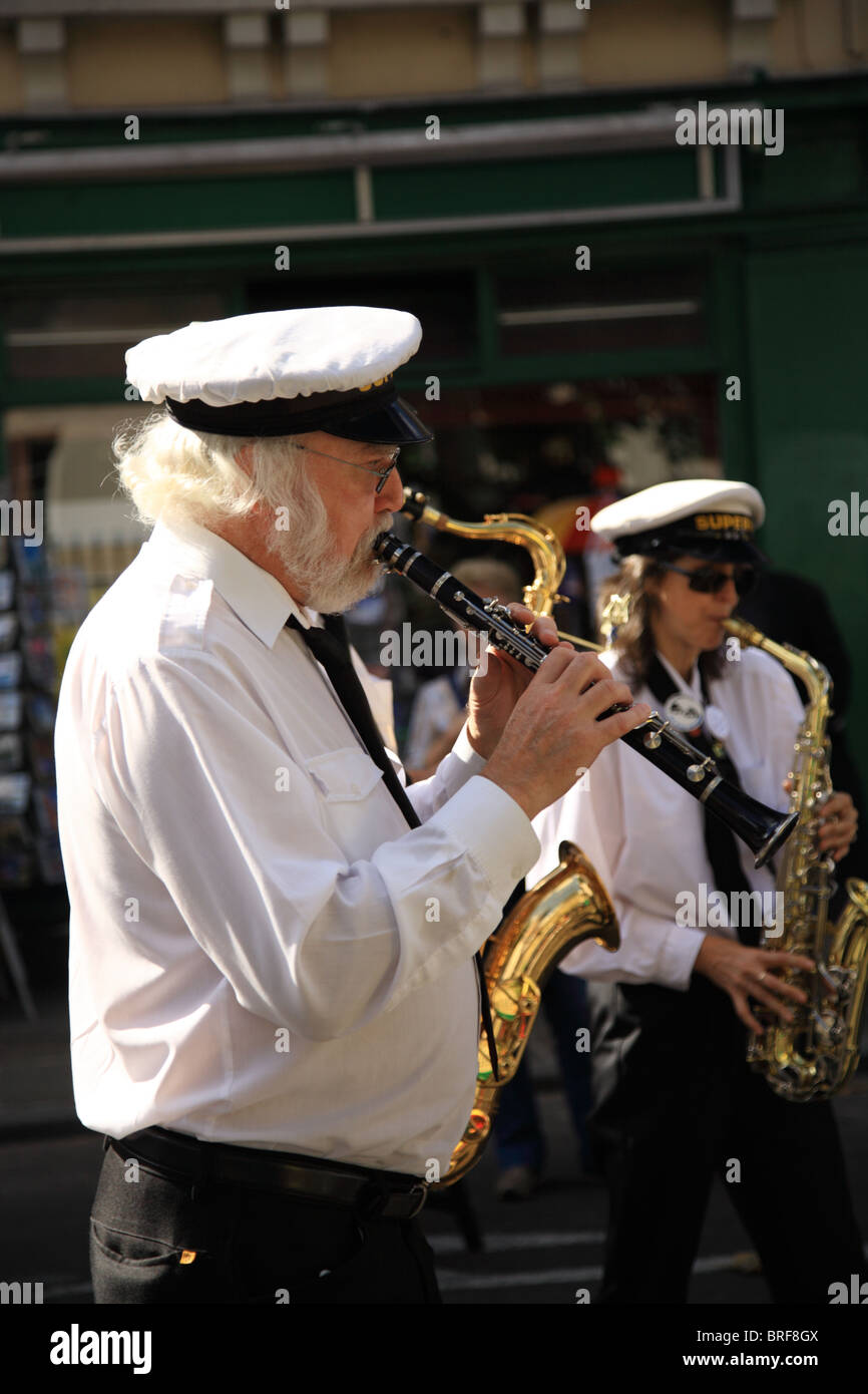 Man playing at Greenwich Street Festival London Stock Photo