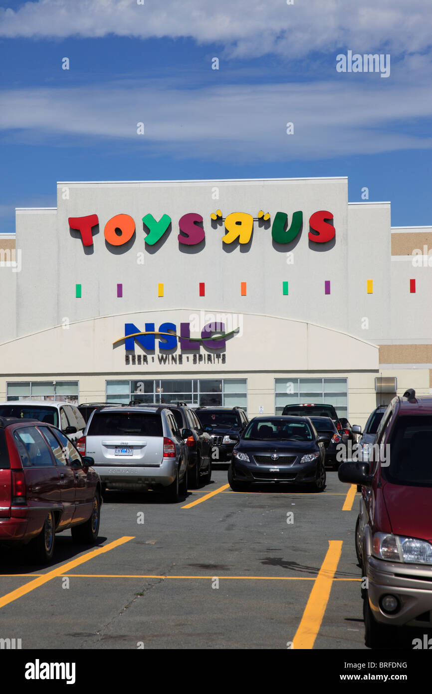 entrance of TOYS R US and NSLC liquor store, Halifax, Atlantic Canada, North America. Photo by Willy Matheisl Stock Photo