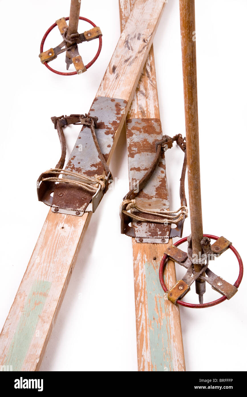 Old skis hi-res stock photography and images - Alamy