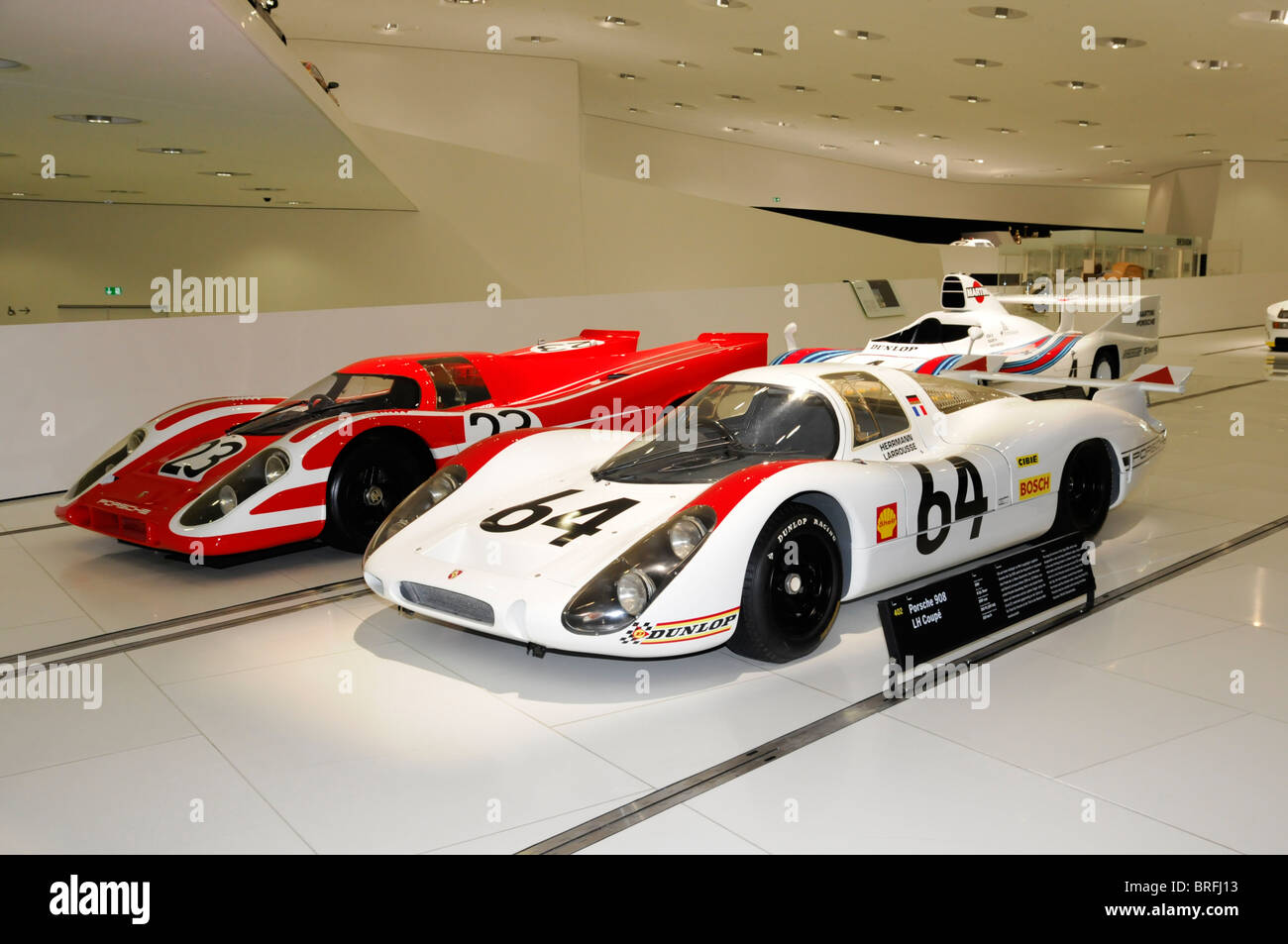 Vorne Porsche 908 LH Coupe, Rot, Porsche 917KH Coupe, New Porsche Museum, Stuttgart, Baden-Wuerttemberg, Germany, Europe Stock Photo