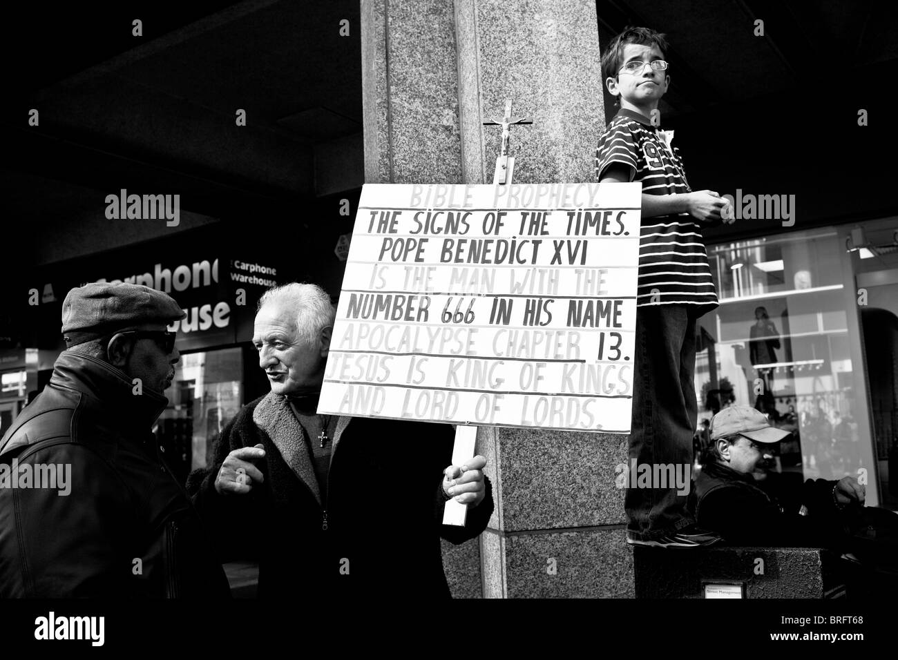 Religious protester during Pope's state visit to the UK. FOR EDITORIAL USE ONLY. Stock Photo