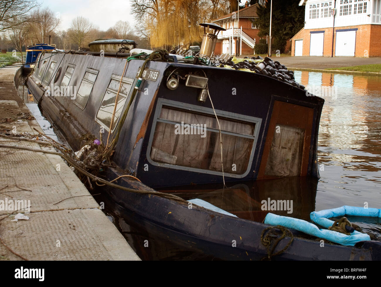 The houseboat "Helena Knowsley" sinking into the River Cam Stock Photo