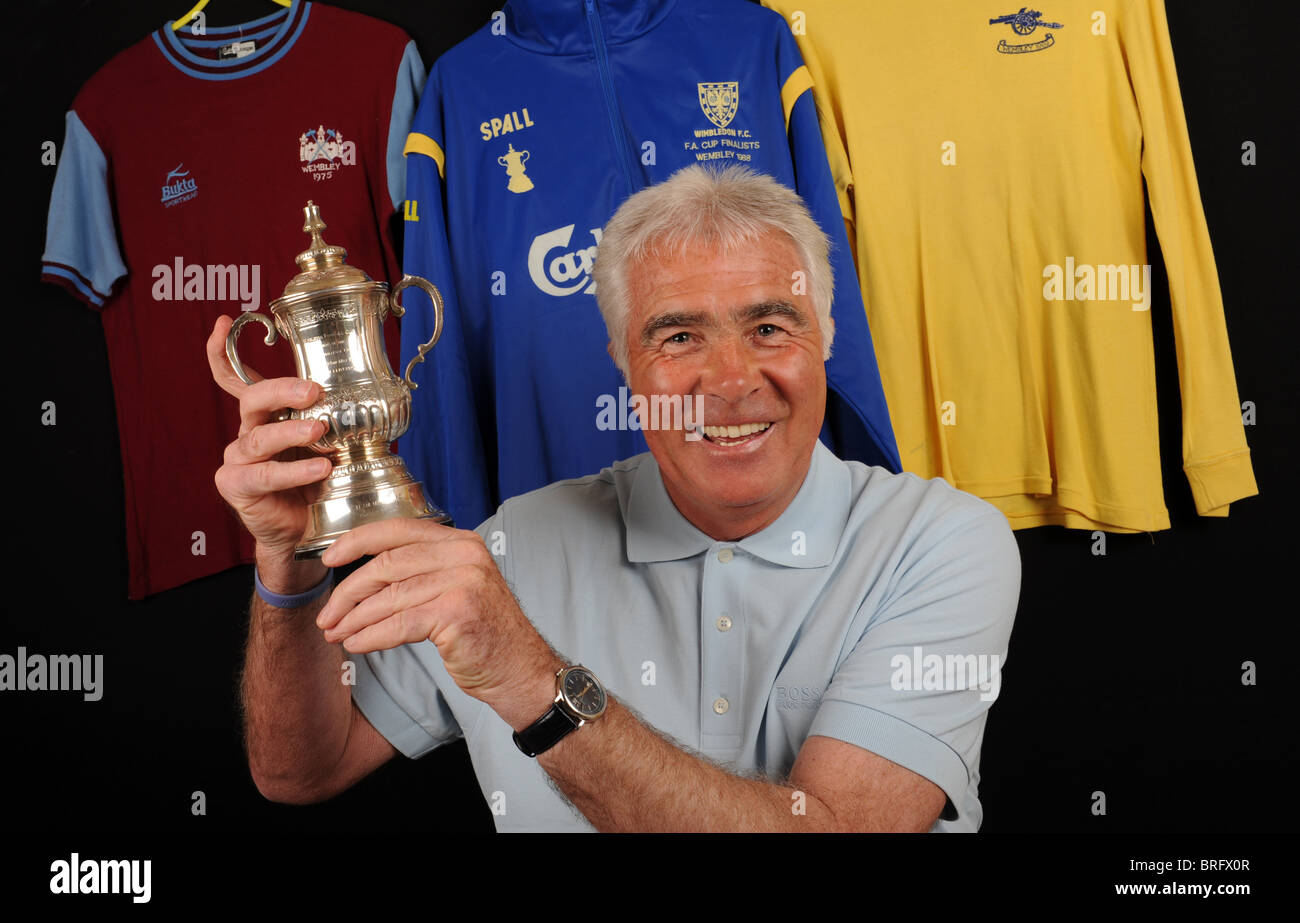 Bobby Gould