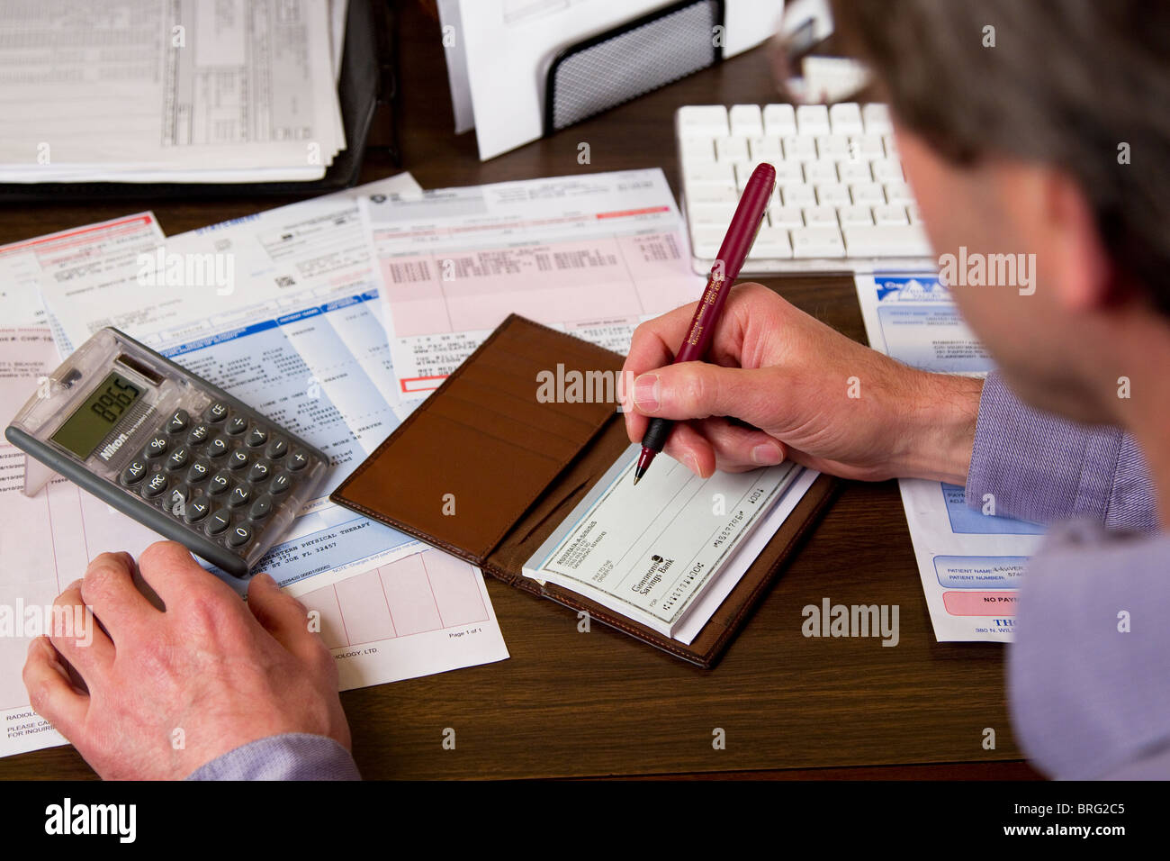 Bills hi-res stock photography and images - Alamy